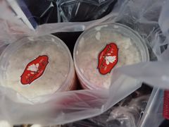 -白玉兰食品甜凤店(合生汇店)