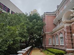 -香港大学