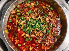 鲜锅兔-盐井记·自贡美蛙鲜锅兔(中和店)
