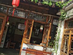 门面-丽江庭院·云南野生菌·海鲜火锅(鼓楼四合院店)