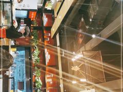 -渝是乎酸菜鱼·川渝小炒(新世界百货望京店)