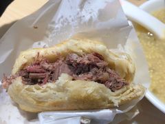 -闫家驴肉老店(华电一校店)