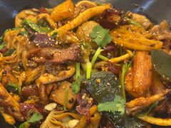 -醉人椒麻辣香锅(王府井喜悦店)