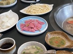 -313羊庄鲜羊火锅·鲜羊肉烧烤(李村店)