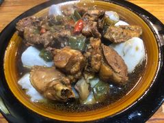 鲜椒芋儿鸡-朱大嘴肥肠血旺(福字街店)