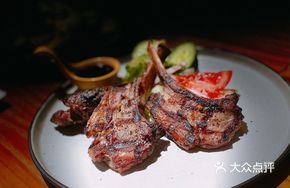 Italian Grilled Lamb Chops