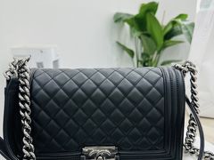 -小飞侠奢侈品回收 寄卖 养护(宝山宝龙广场店)