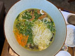 -芸南道·过桥米线(昆明老街旗舰店)