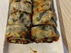 葱饼卷牛肉-台北楚楚园馅饼粥(虹桥南丰城店)