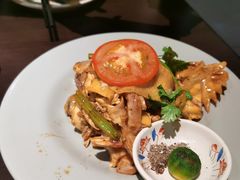越式麻油捞鸡-大头虾越式风味餐厅(光明广场店)
