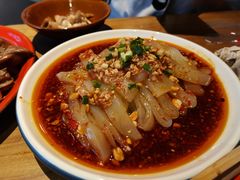 -半步颠小酒馆(繁花中心)