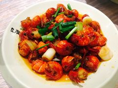 -巴厘龙虾·榜首油焖大虾(音乐学院·沿江酒馆店)