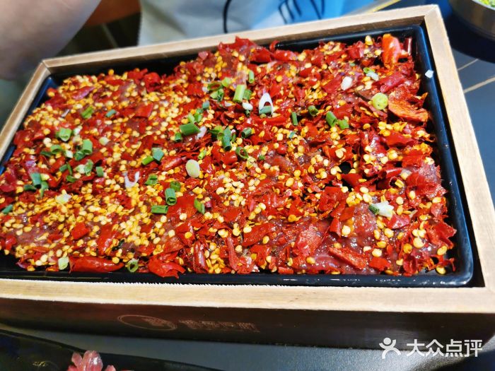 锅哥有料老火锅(金港国际店)麻辣牛肉图片