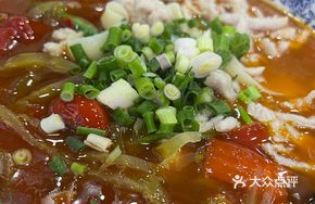 Vegetarian Sour Cabbage Knife-Sliced Noodles