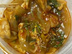 -许西美食一条街