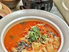 乾隆黄金鱼头-苏梦江南·淮扬菜(夫子庙店·全天营业中)