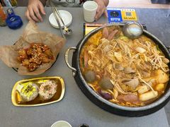 -豚妈妈汤饭·部队锅(南京东路店)
