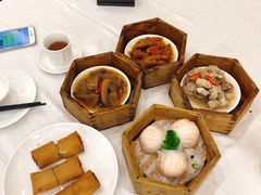 宾馆虾饺王-番禺宾馆丽苑厅
