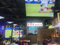 -马路牙子烧烤音乐酒馆(望京店)