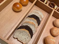 -上海浦东假日酒店逸庭咖啡厅