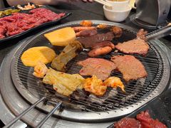 -金氏韩国城盛金烤肉(东明店)