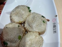 -小杨生煎(浦江欢乐颂店)
