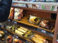 -全家便利店(杭州龙翔桥地铁站店)