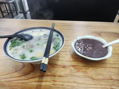-鸭小妹鸭血粉丝(老门东店)