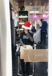 -一東造型烫发染发