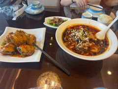 -喜乐餐厅•灯笼虾球首创者•本地小海鲜(二马路店)
