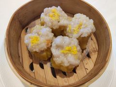 蟹黄干蒸烧卖-白天鹅宾馆-宏图府餐厅