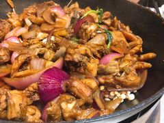 -胡须佬鸡煲四季火锅店(石厦西村直营店)