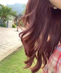 -十六番发型师事务所