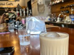 -Be Lived Cafe比例咖啡(摩天轮店)