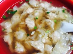 -张阿三馄饨店