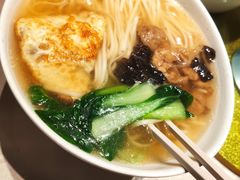 -王府井酒店(金桥港湾店)