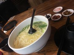 -茶花妹子云南餐厅(北大店)