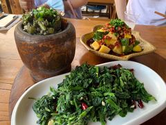 -郑件洋芋饭庄