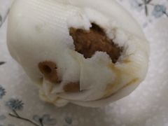 -白玉兰食品甜凤店(合生汇店)