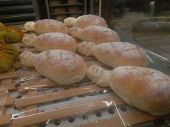 -奈雪的茶(亨特国际广场店)