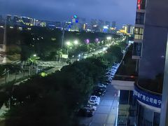-南湖名都·景湖轩全日制餐厅·海鲜自助·东南亚风味·临湖而食