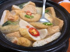 -BHC炸鸡(明洞总店)