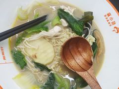 -麻小劲菌汤麻辣烫(体育西路店)