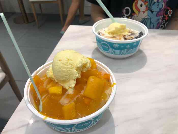 糖堂·牛奶甜品轻餐厅(总店)-"川大南门门口的一家店.