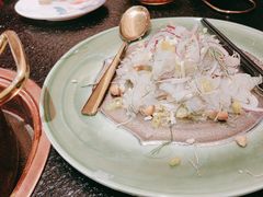 -得意咚瓜·顺德鱼生·冬瓜火锅(深圳首店)