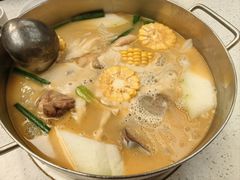 -肥仔文澳门猪骨煲(南京西路店)