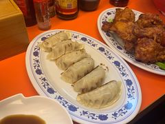 煎饺子-拉面莊夢語＆中华料理八椿