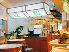 -百春原湖南牛肉粉(百联世纪店)