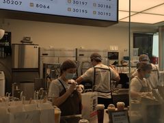 -喜茶(上海北外滩来福士店)