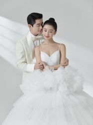 -青禾蒙娜丽莎婚纱摄影(武汉总店)